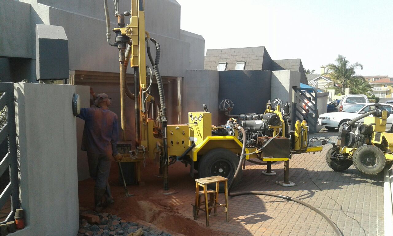 Borehole Drilling Machine